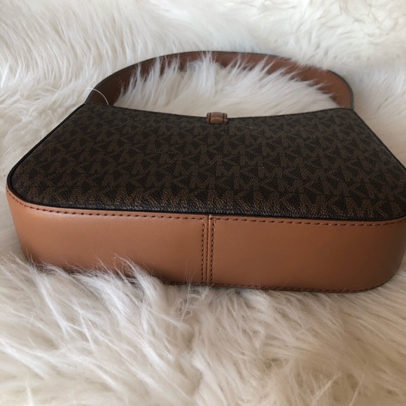 Michael Kors Lira small Zip Pouchette Shoulder Bag Brown - Picture 5 of 10